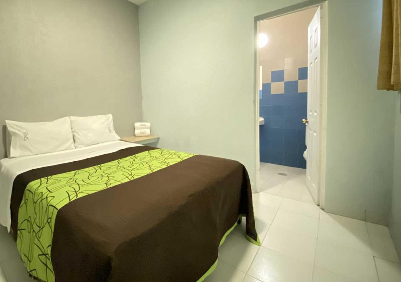 Gran Via 3* Mexiko-Stadt